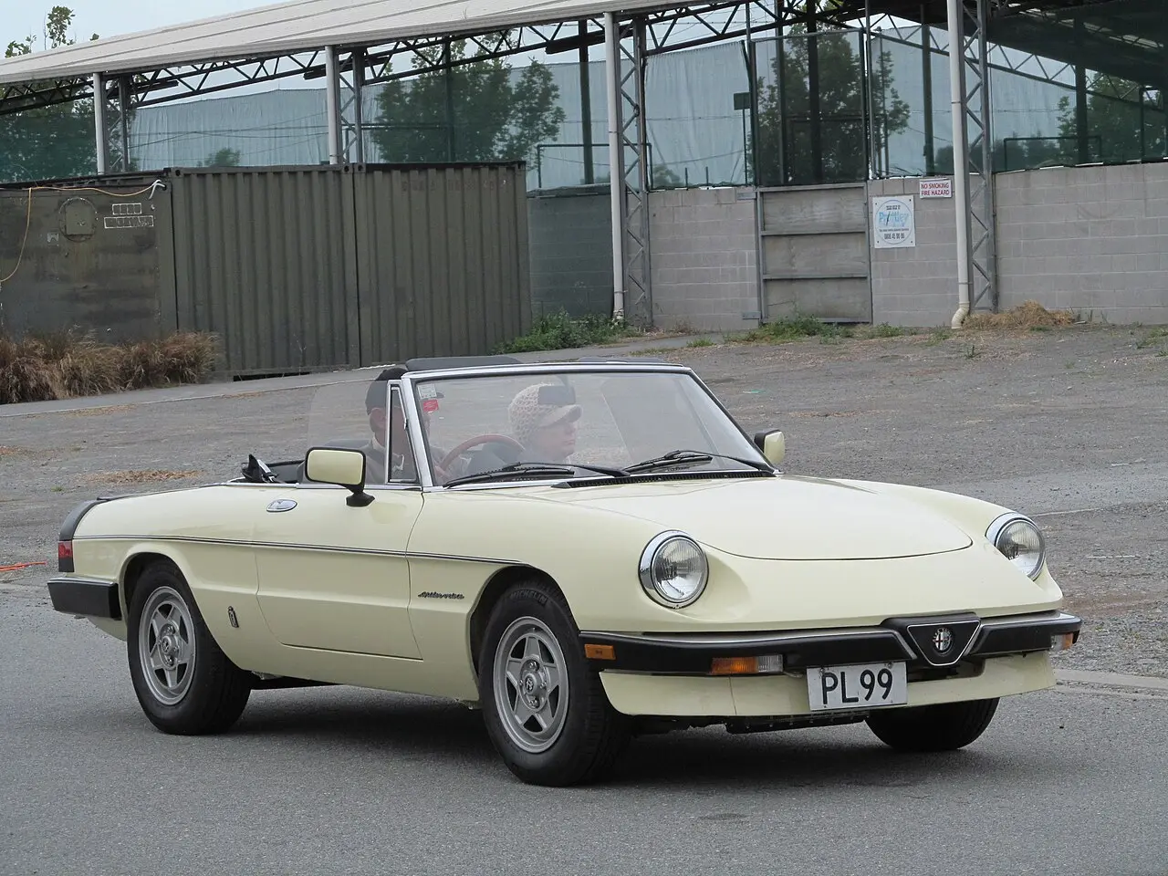 Alfa Romeo Spider Series 3