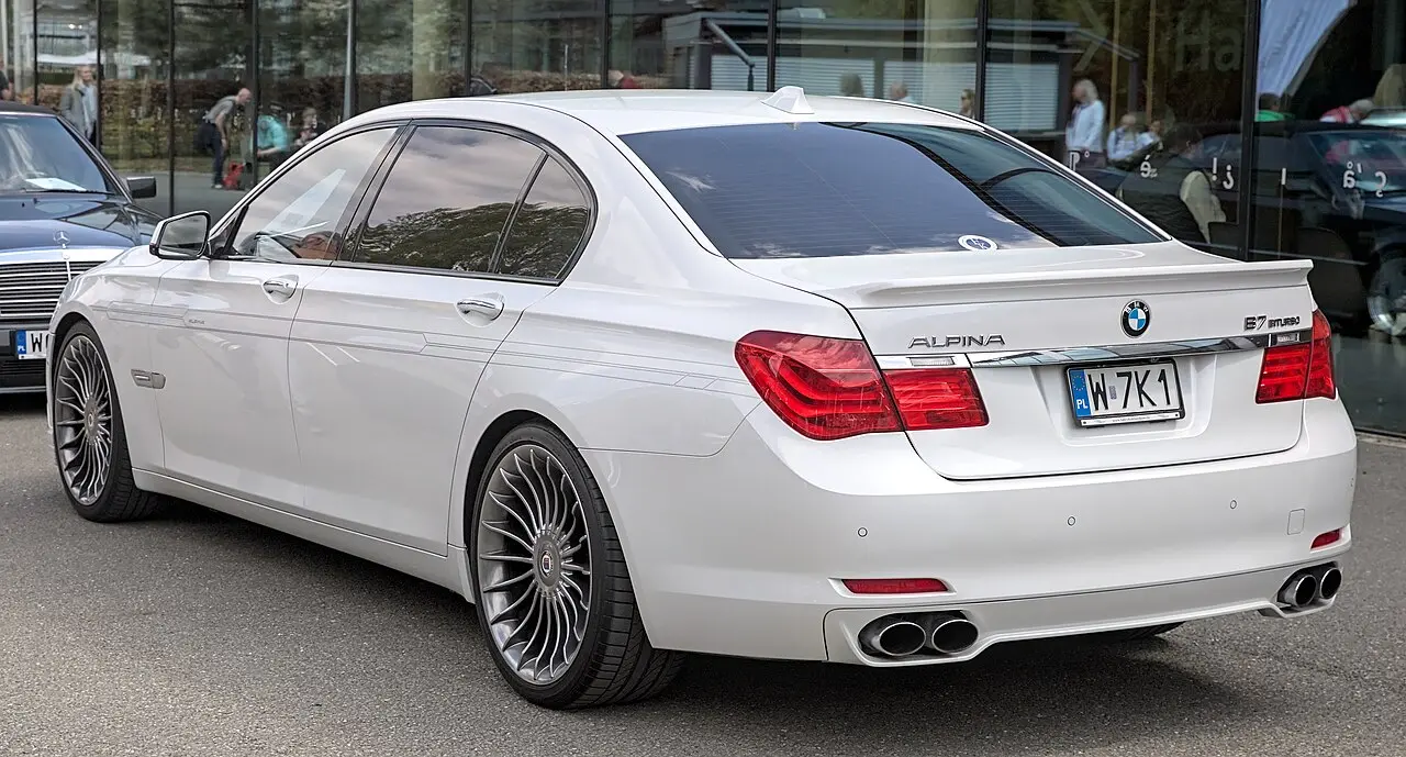 Alpina B7 F01