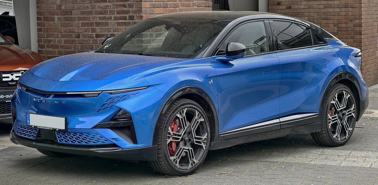 Alpine A390