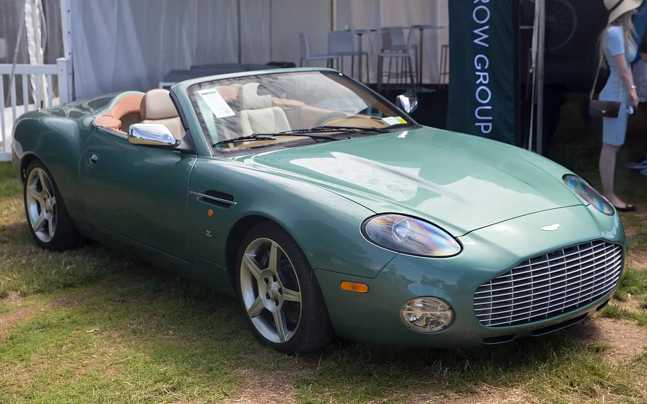 Aston Martin DB AR1