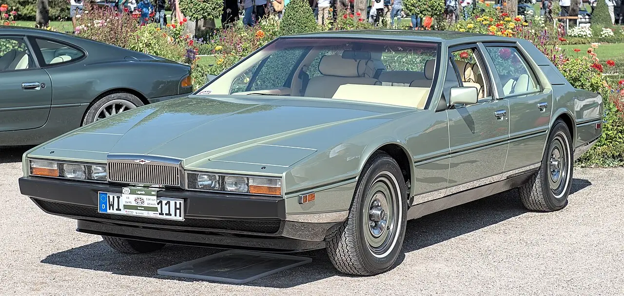 Aston Martin Lagonda Lagonda Series 2/3/4