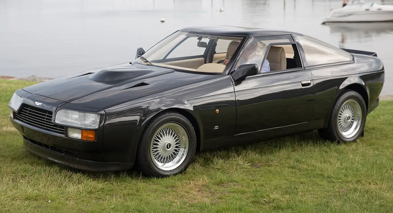 Aston Martin Vantage V8 Vantage