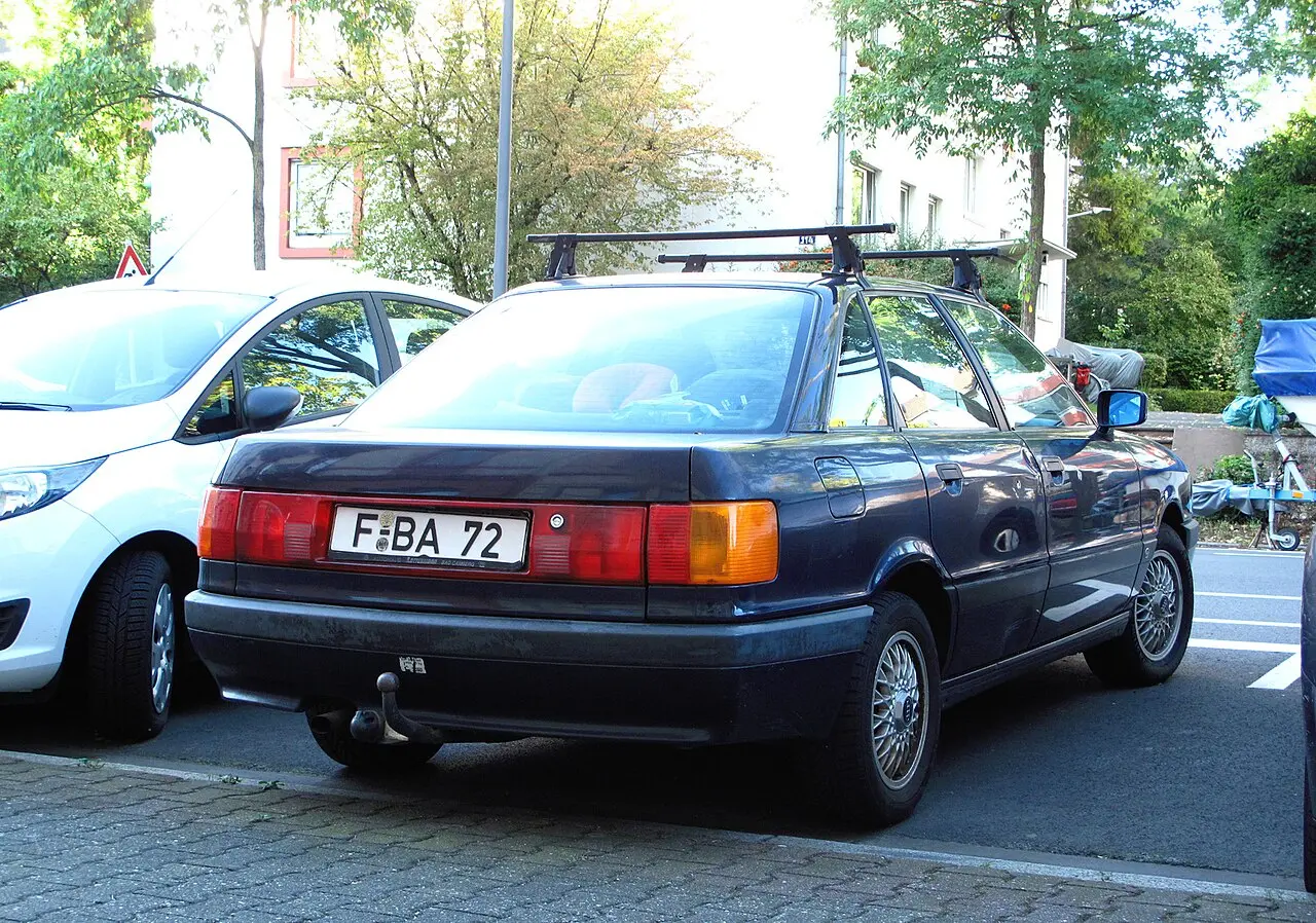 Audi 90 B3