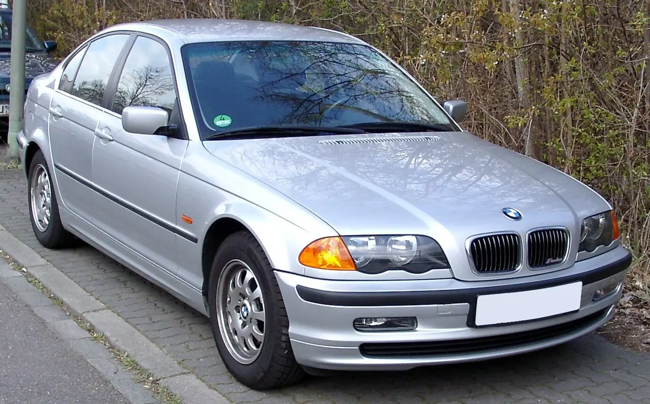 BMW 3 Series fourth generation