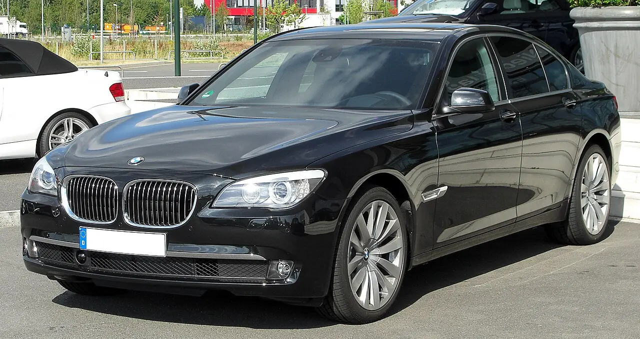 BMW 7 Series fifth generation