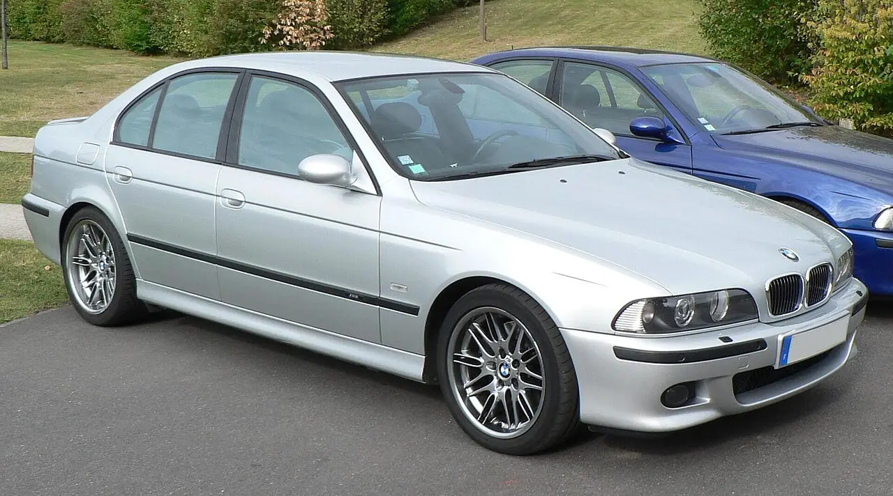 BMW M5 E39