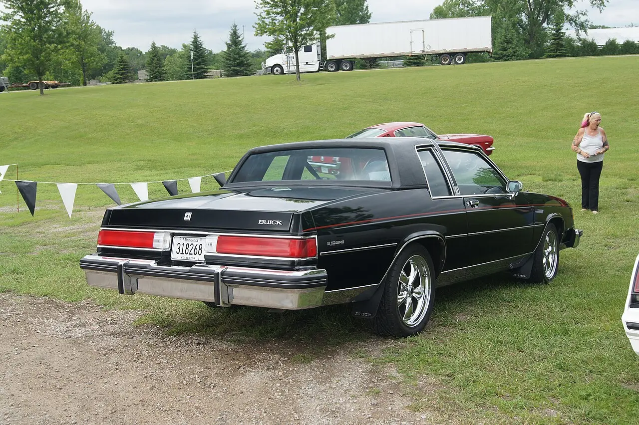 Buick LeSabre fifth generation