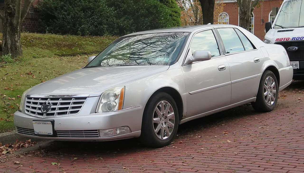 Cadillac DTS