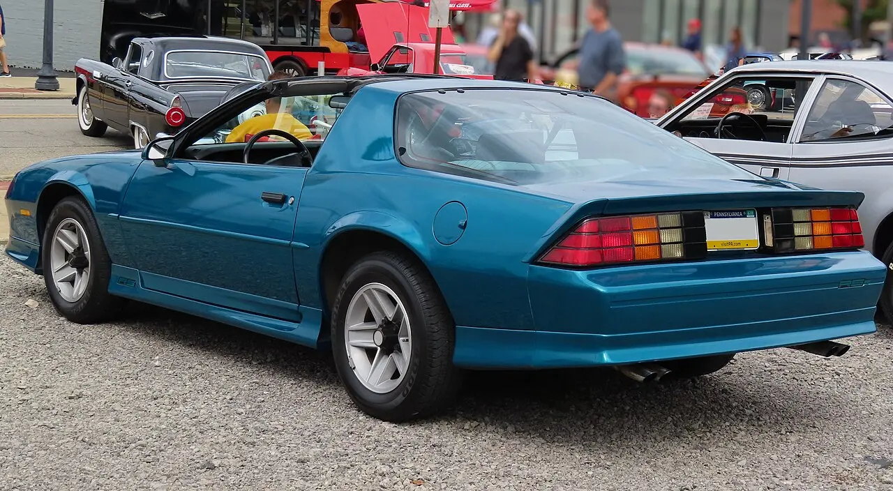 Chevrolet Camaro Third generation