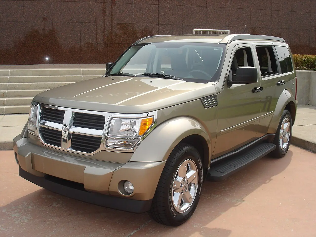 Chrysler Nitro