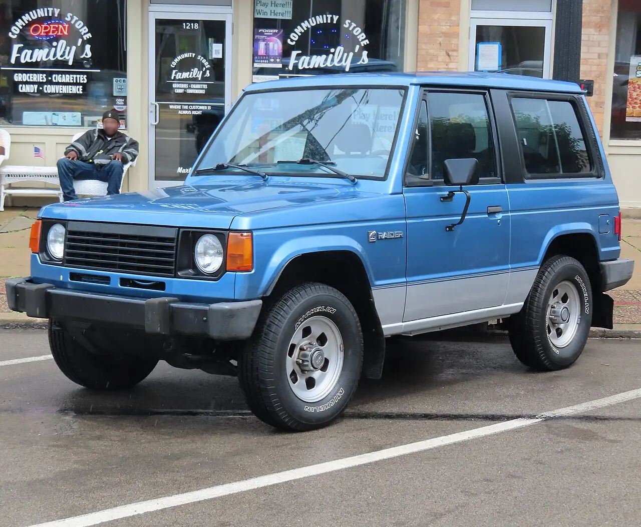 Dodge Raider
