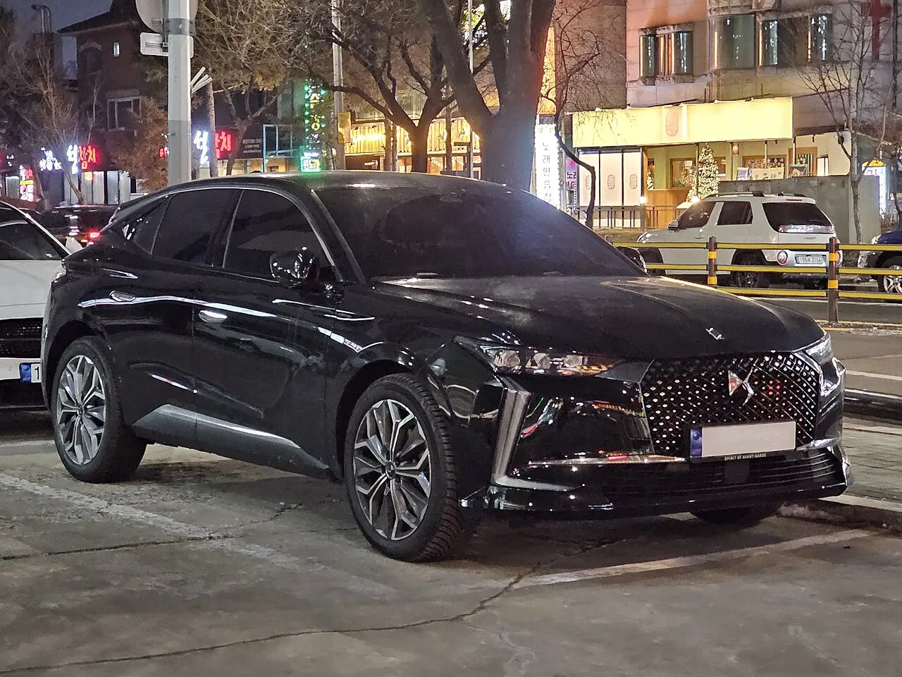 DS Automobiles DS 4