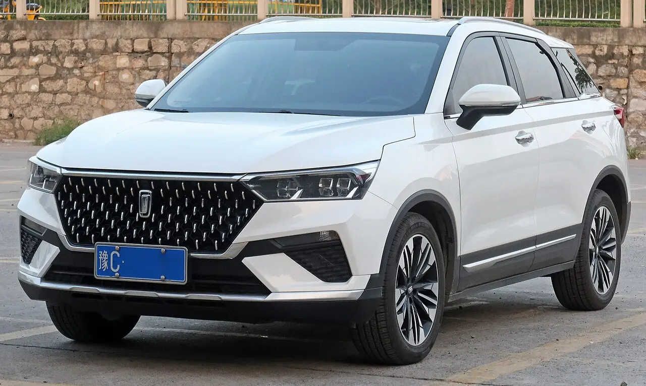 FAW Bestune T77