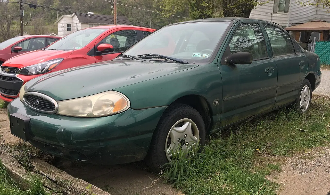 Ford Contour