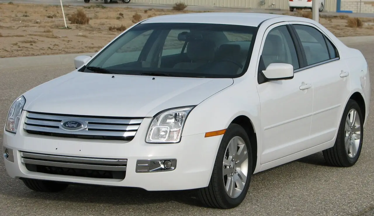 Ford Fusion first generation