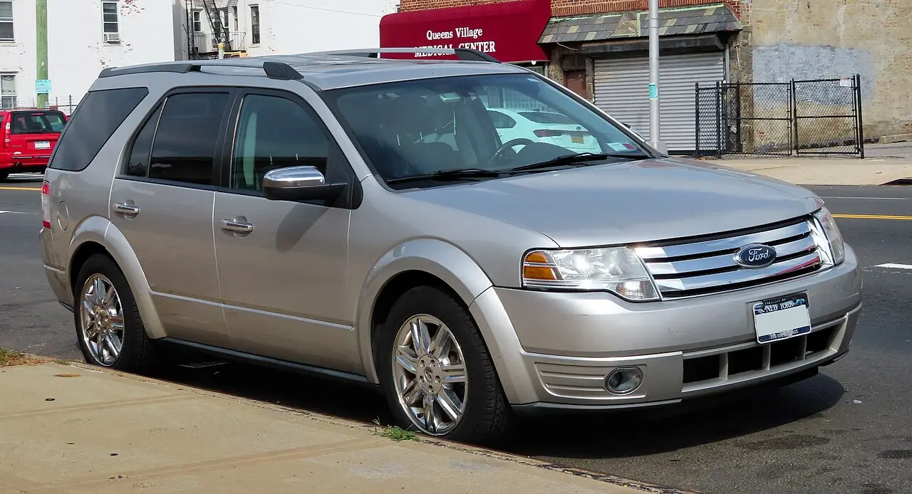 Ford Taurus X