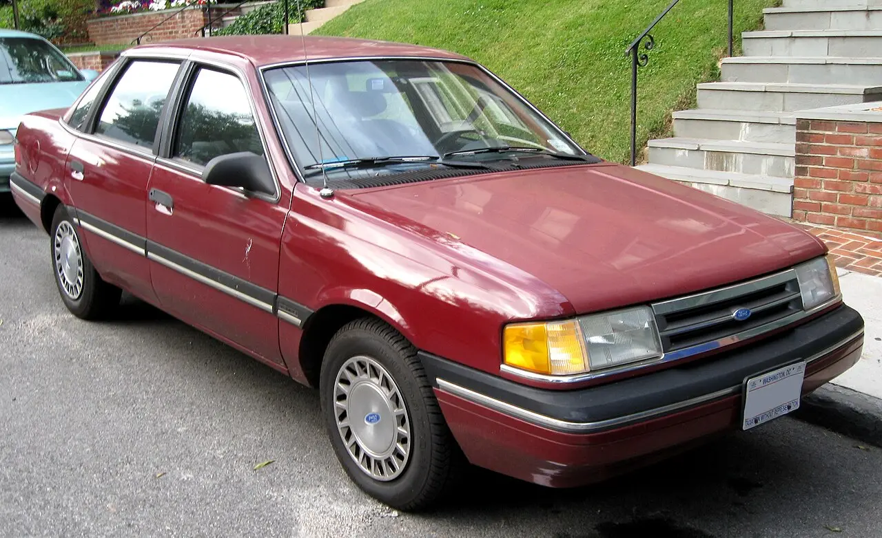 Ford Tempo
