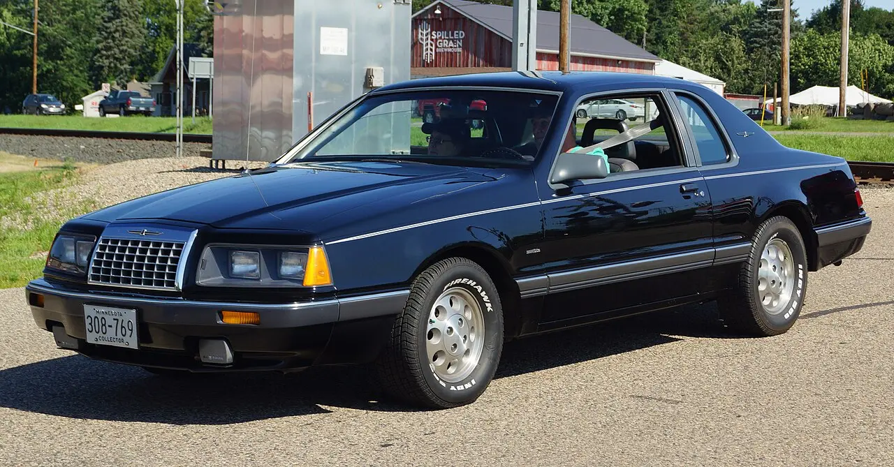 Ford Thunderbird Ninth generation