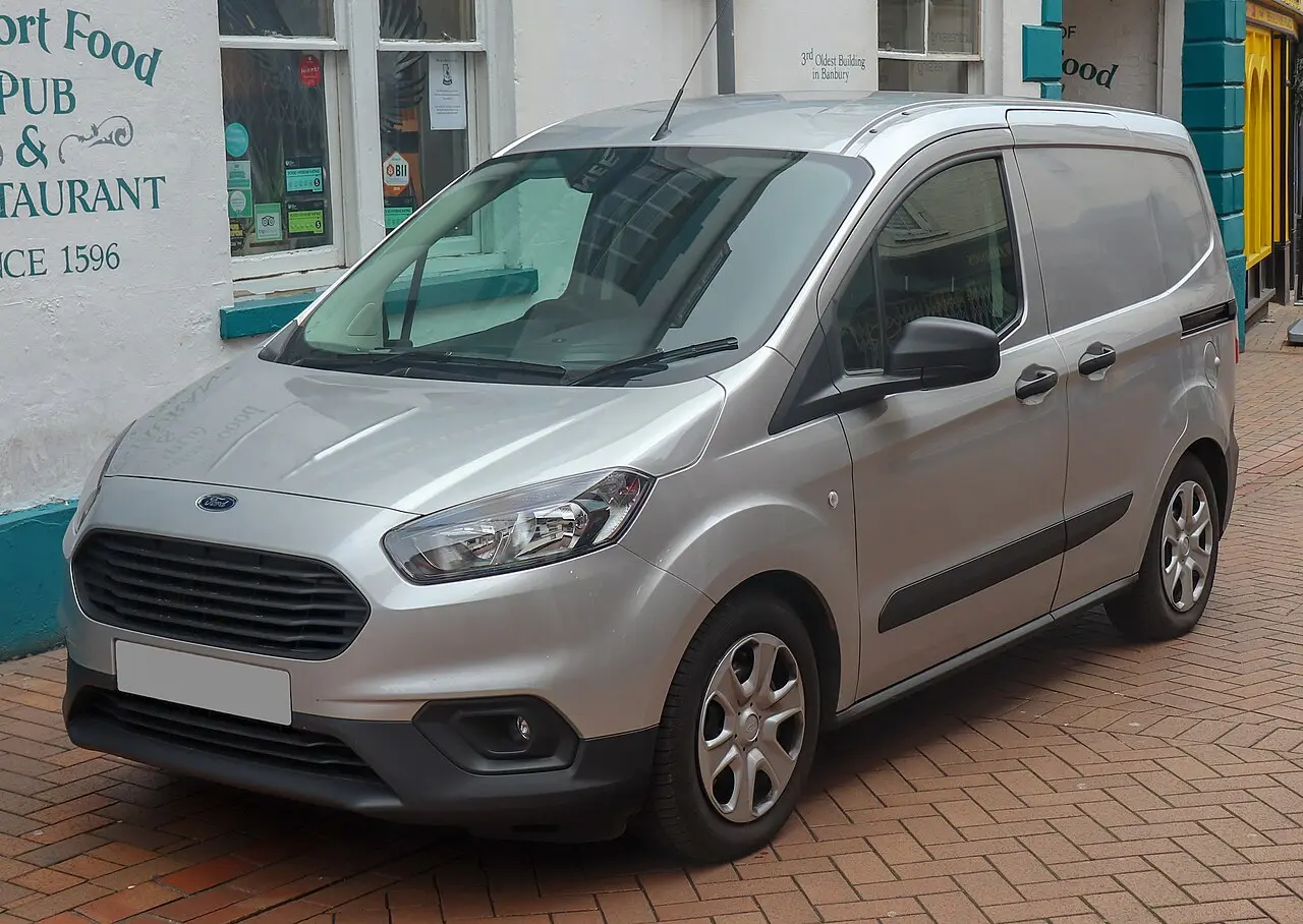 Ford Tourneo Courier First generation