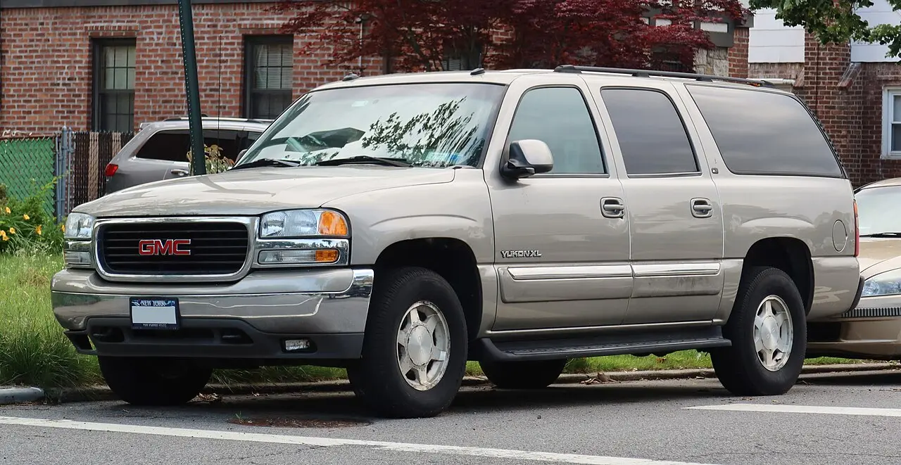 GMC Yukon XL First generation