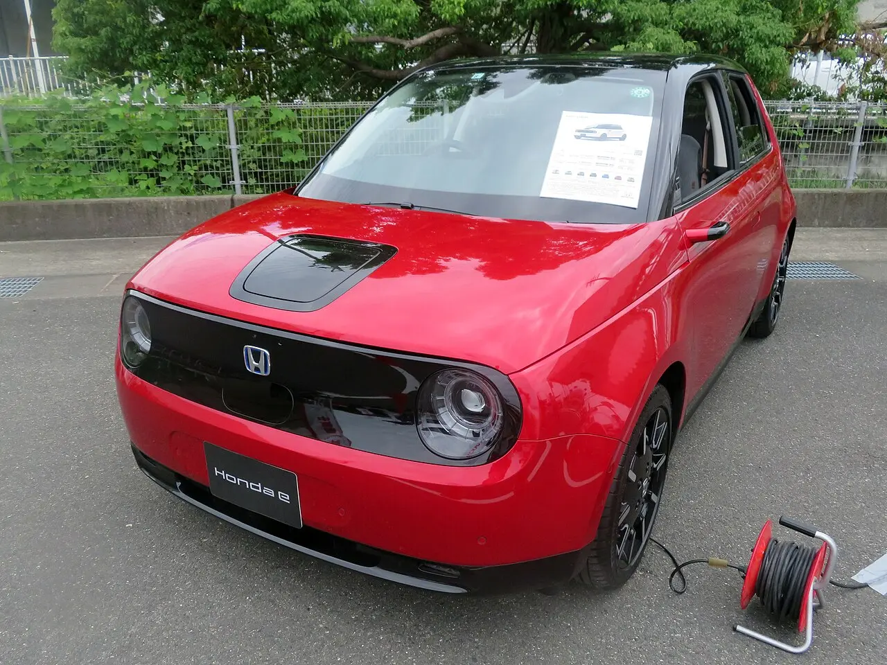 Honda e