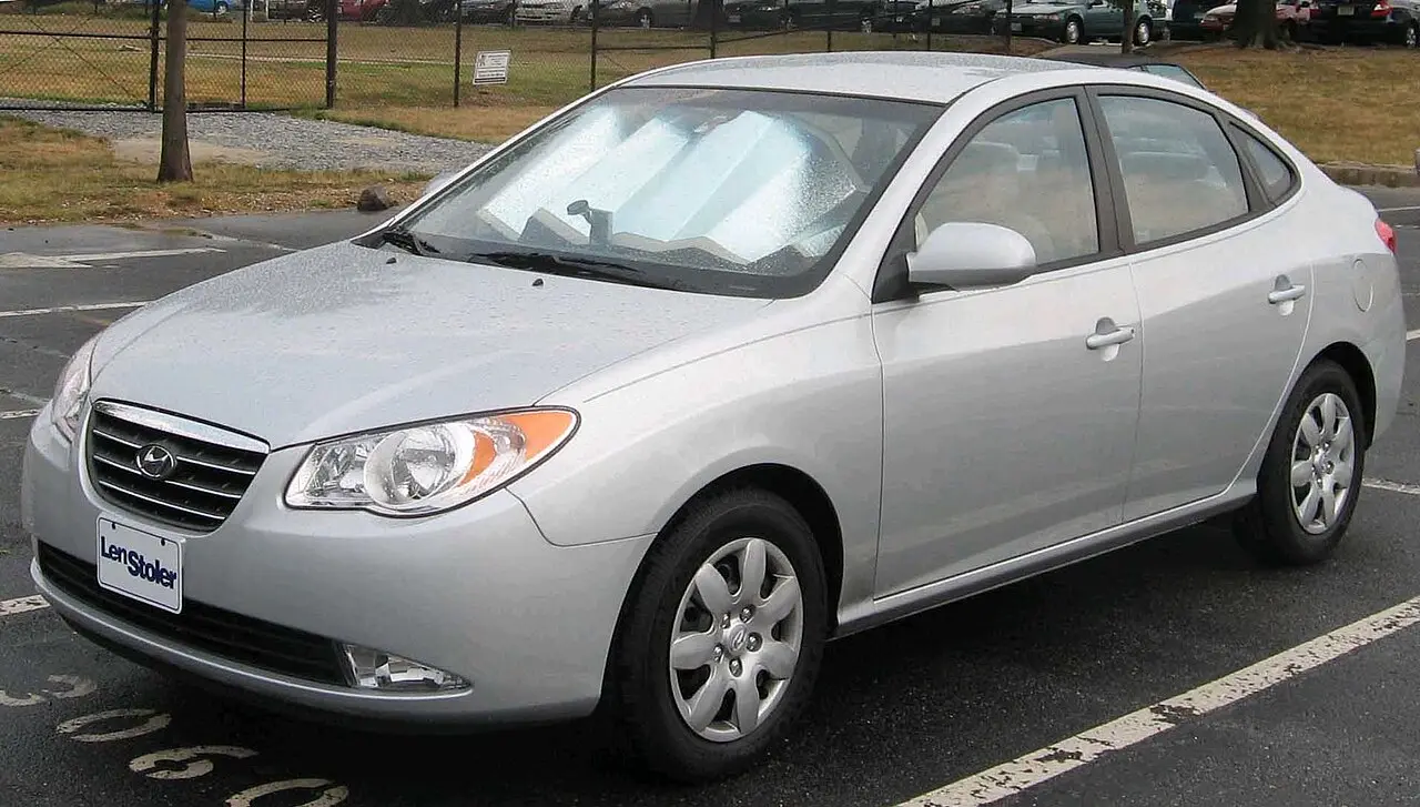 Hyundai Elantra IV