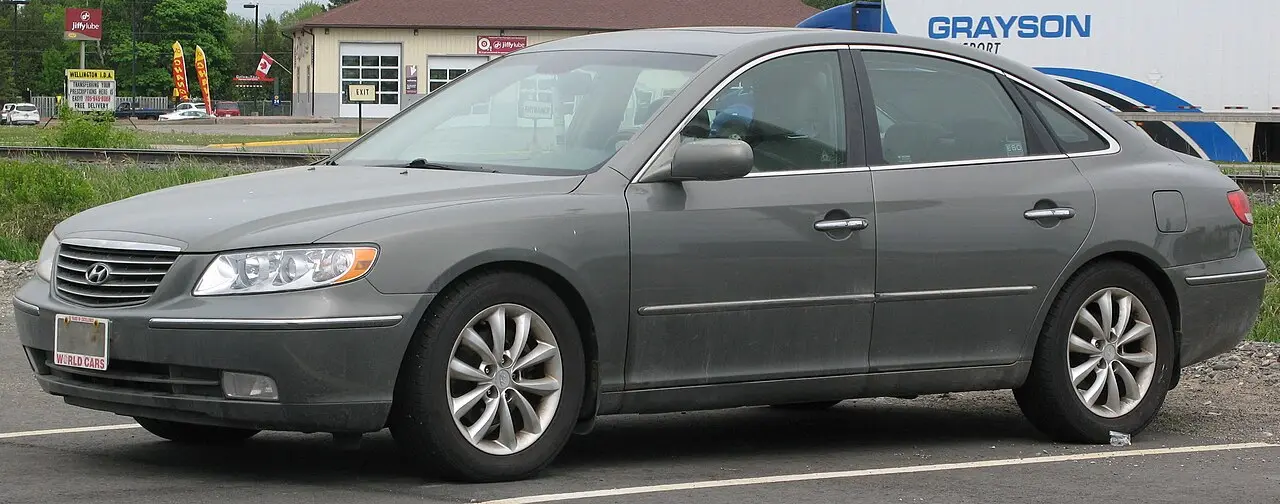 Hyundai Grandeur fourth generation
