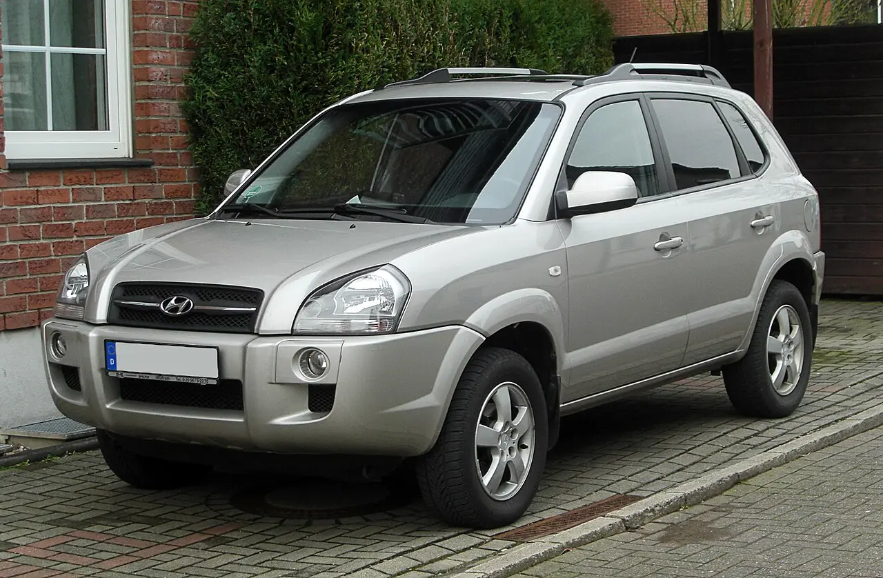 Hyundai Tucson first generation