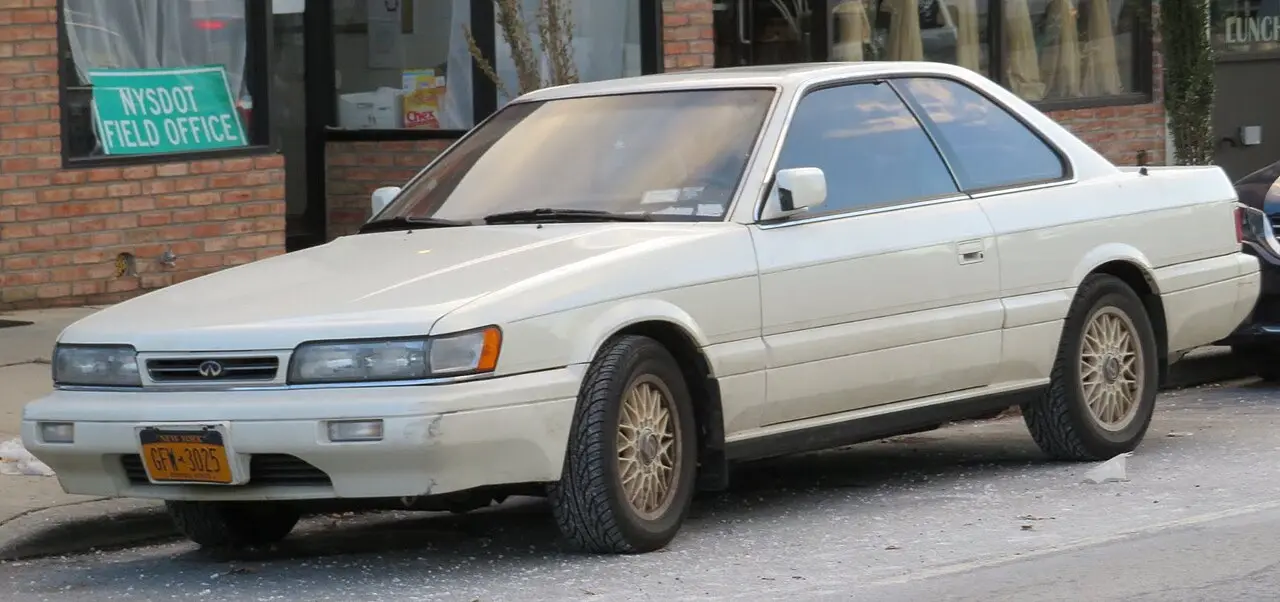 Infiniti M first generation