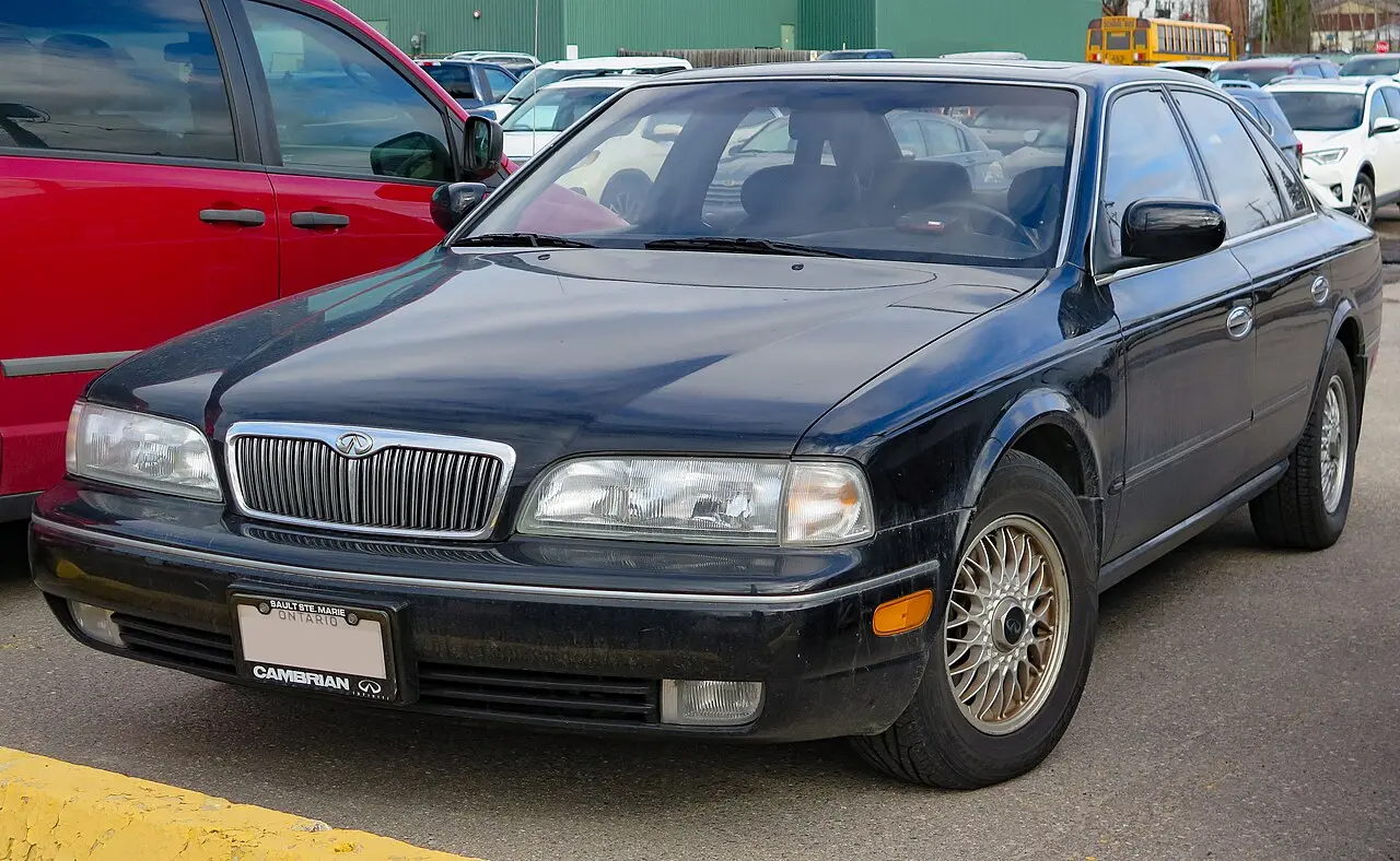Infiniti Q45 first generation