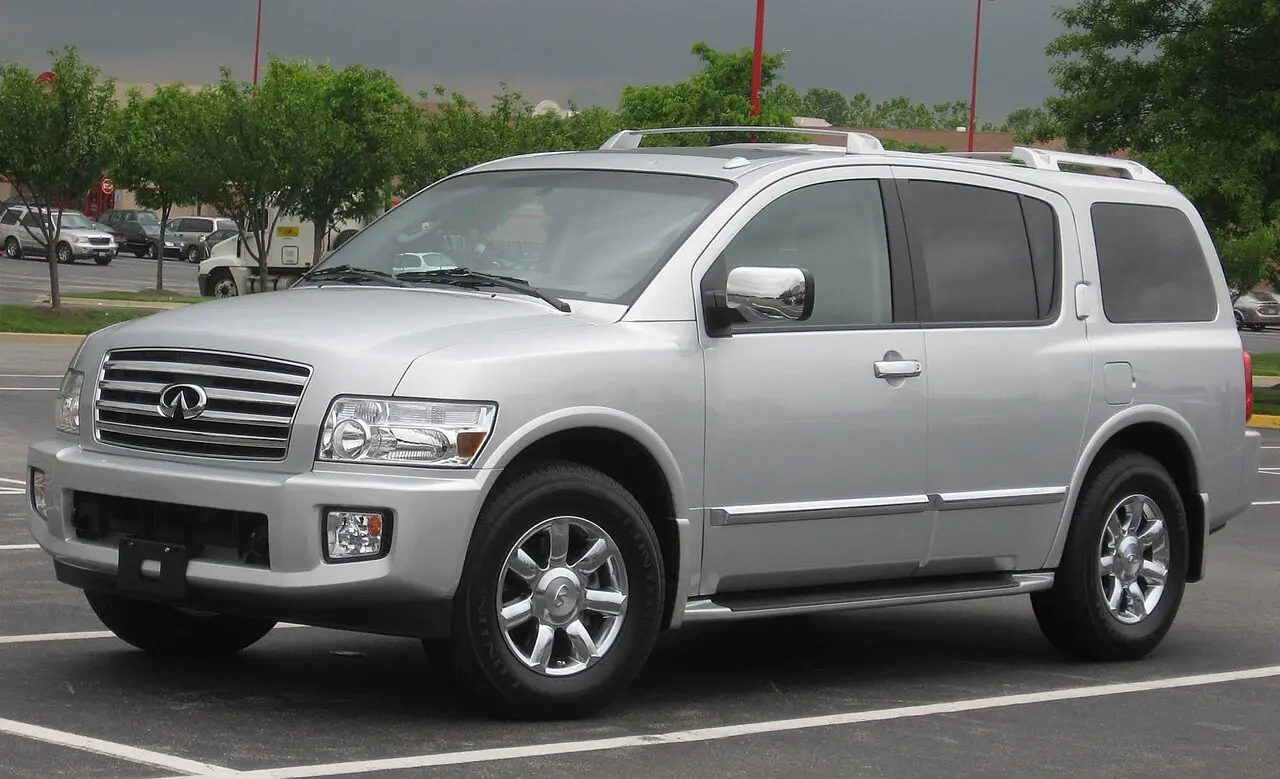 Infiniti QX56 first generation