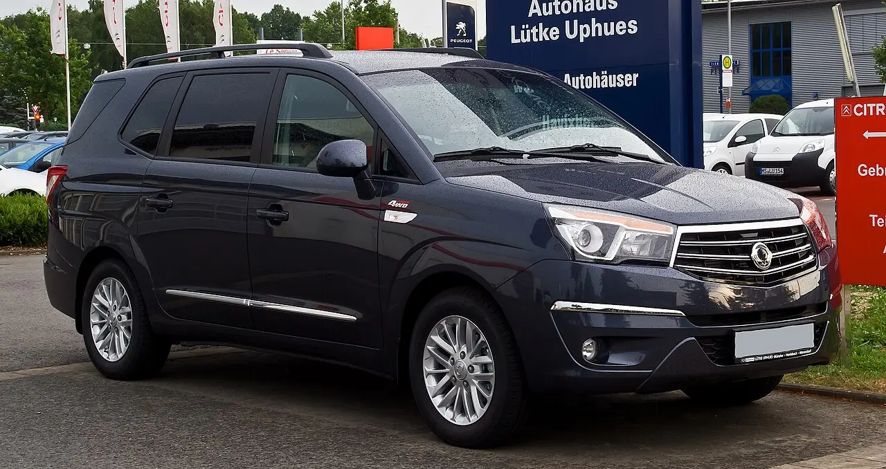 KGM (SsangYong) Rodius