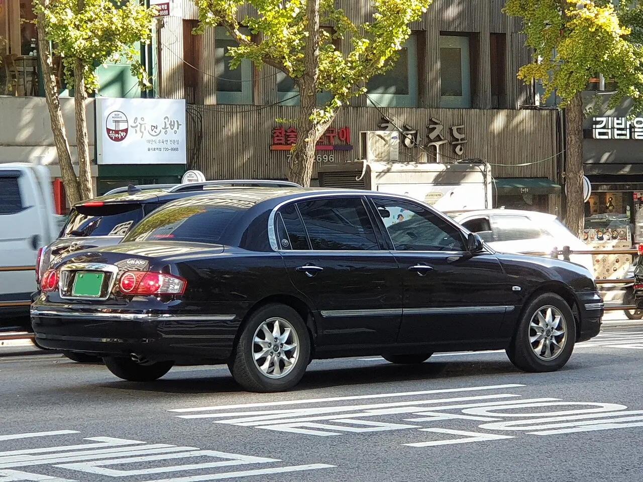 Kia Opirus