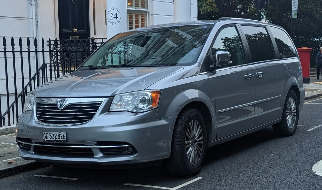 Lancia Grand Voyager