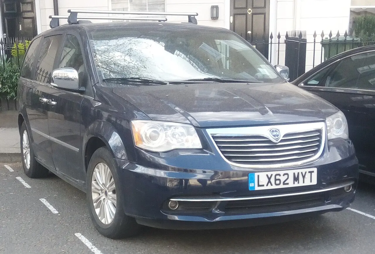 Lancia Voyager