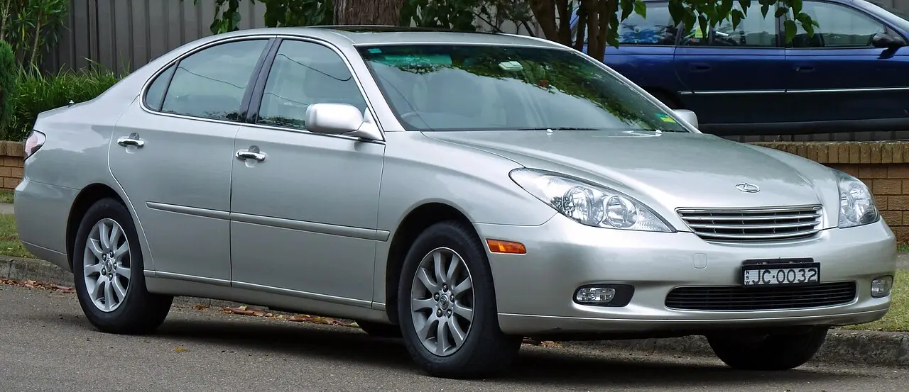 Lexus ES IV