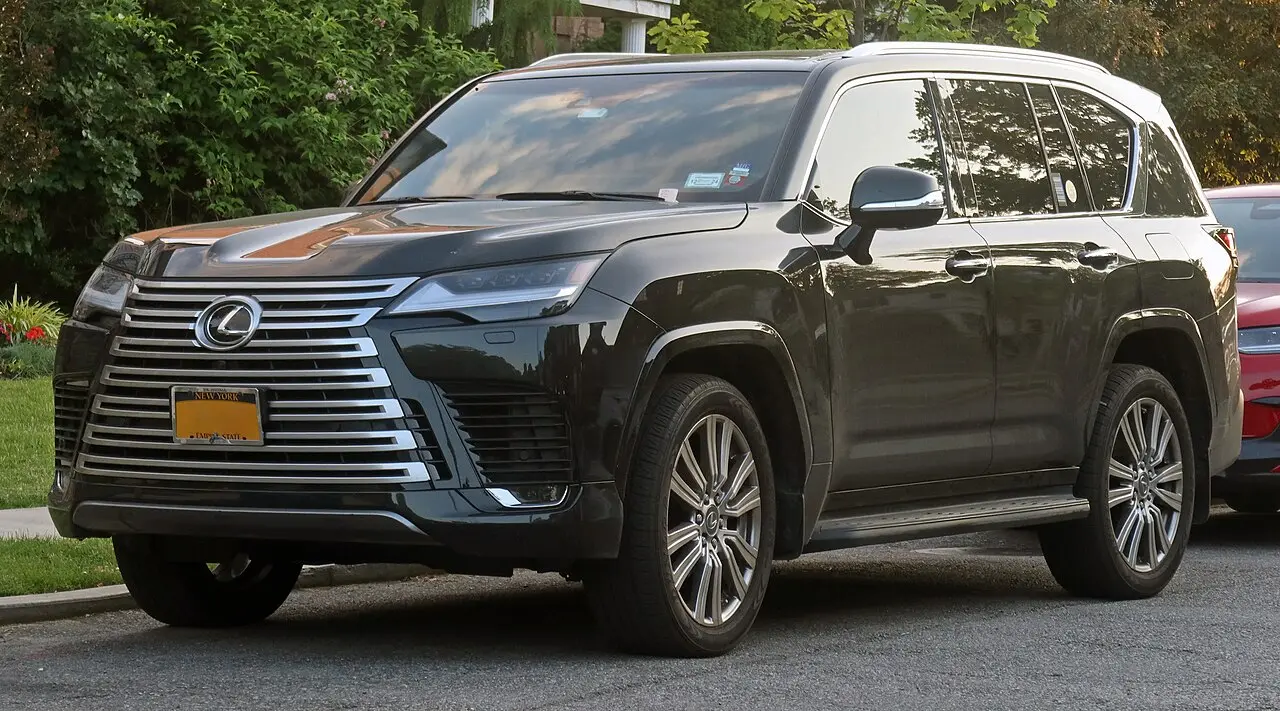 Lexus LX