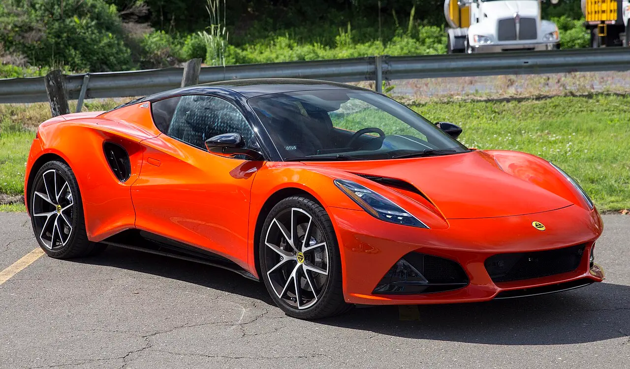 Lotus Emira