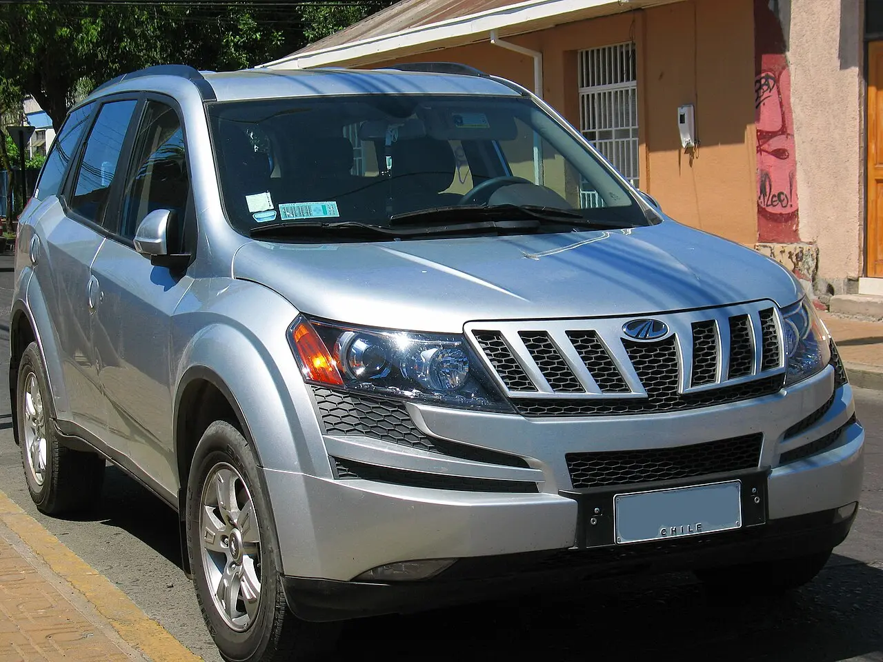 Mahindra XUV 500