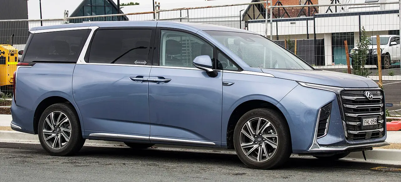 Maxus MIFA 9