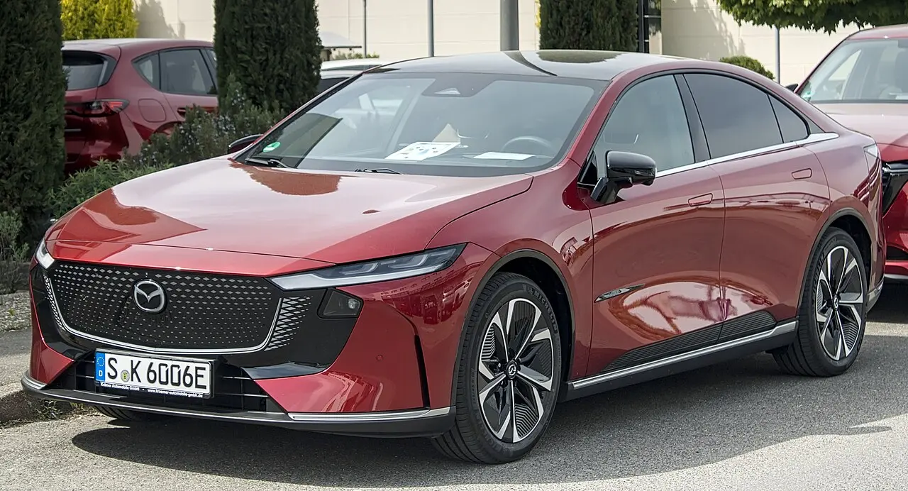 Mazda Mazda6e