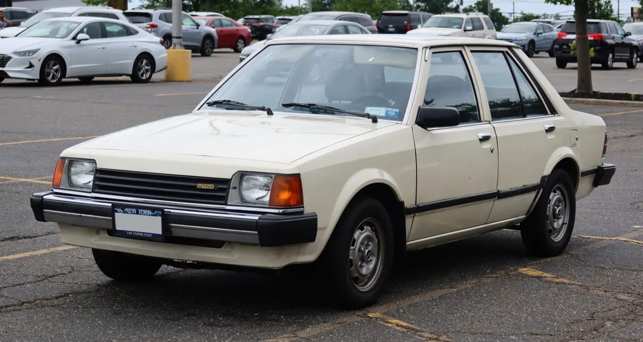 Mazda GLC