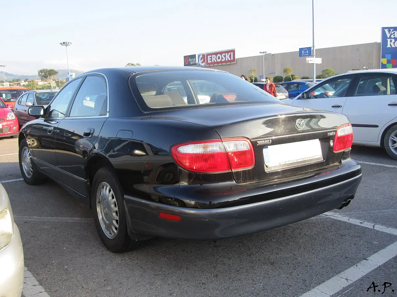 Mazda Xedos 9