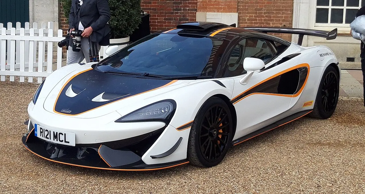 McLaren 620R