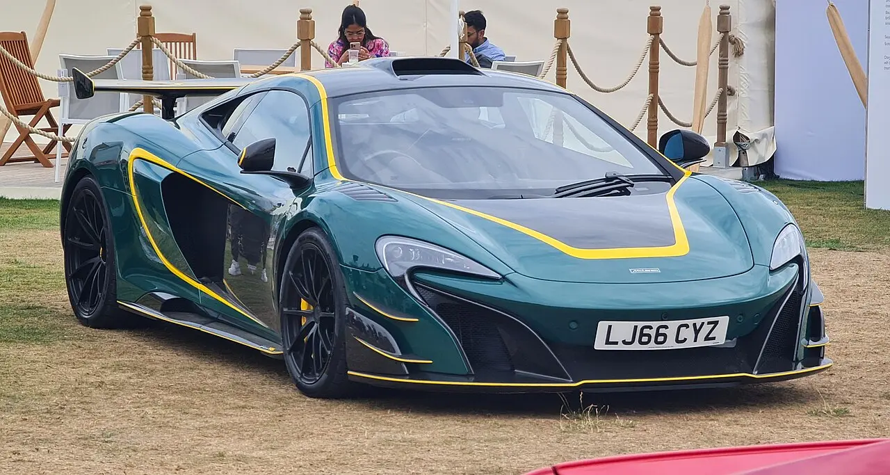 McLaren MSO HS