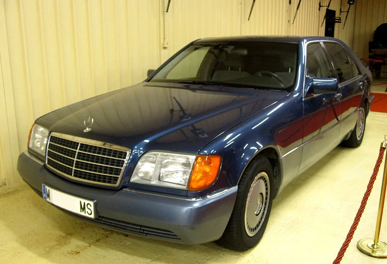 Mercedes-Benz 500 W140