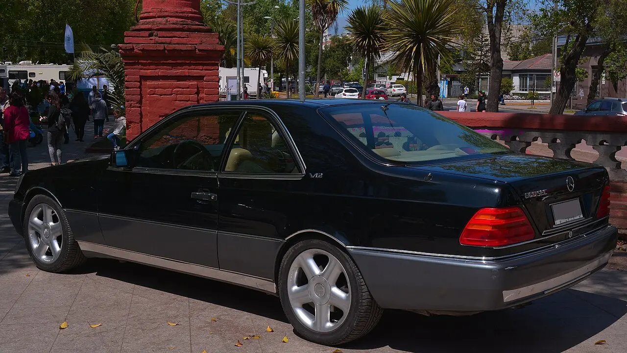Mercedes-Benz 600