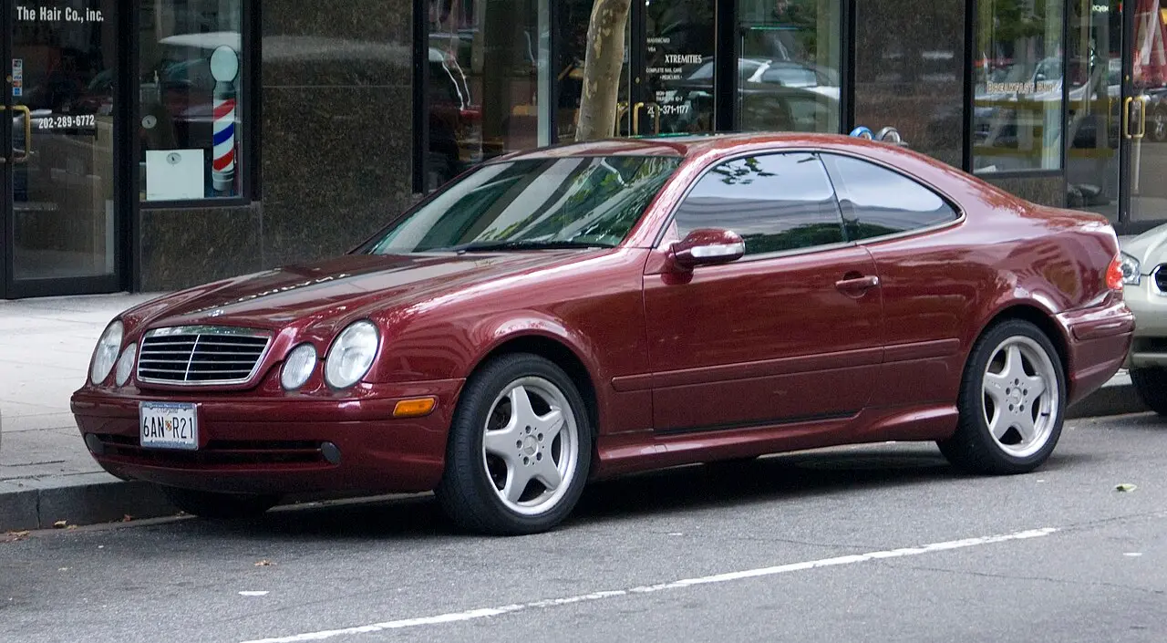 Mercedes-Benz CLK C208