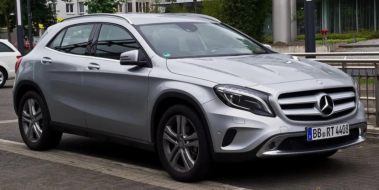 Mercedes-Benz GLA first generation