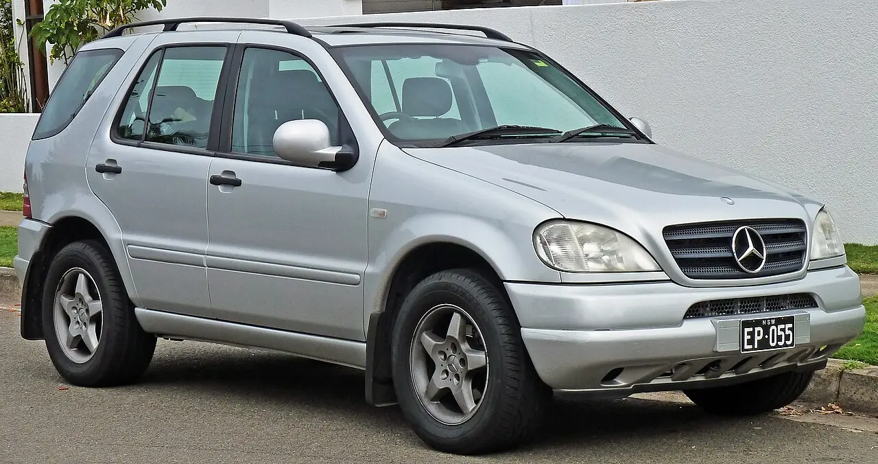 Mercedes-Benz M-Class I